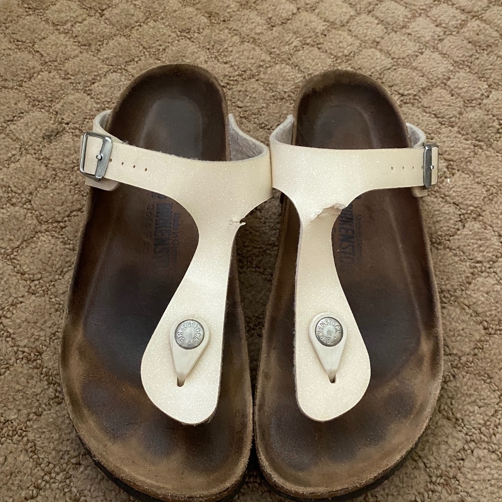Birkenstock Gizeh Thong Sandal, Galaxy White, 39, 250 Narrow